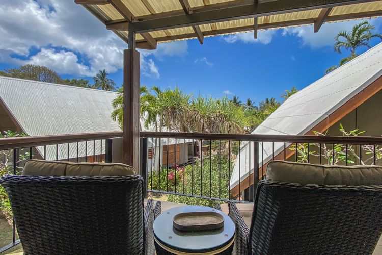 Pure Magnetic Villa 10