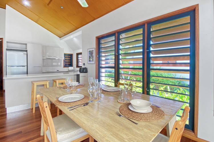 Pure Magnetic Villa 4