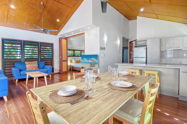 Pure Magnetic Villa 4