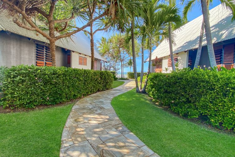 Pure Magnetic Villa 4