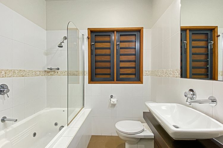 Pure Magnetic Villa 5