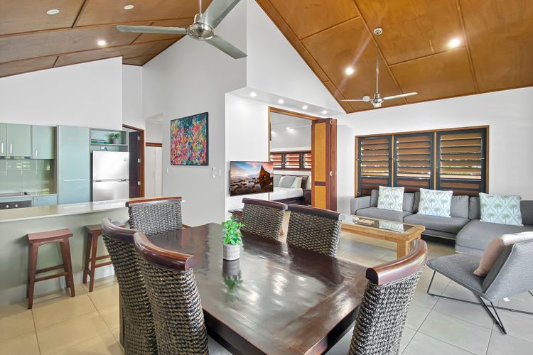 Pure Magnetic Villa 9