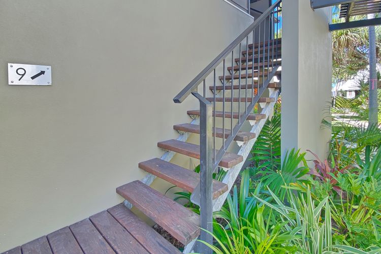 Pure Magnetic Villa 9