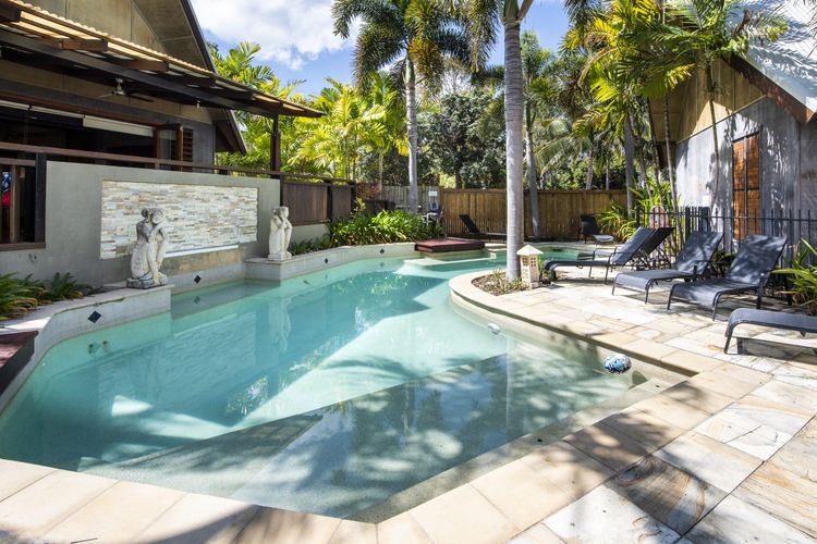 Pure Magnetic Villa 9