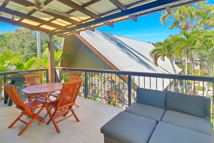 Pure Magnetic Villa 9