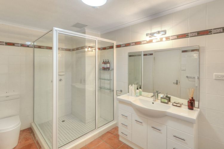 The Beach House at Arthur Bay