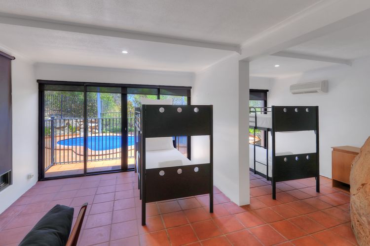 The Beach House at Arthur Bay