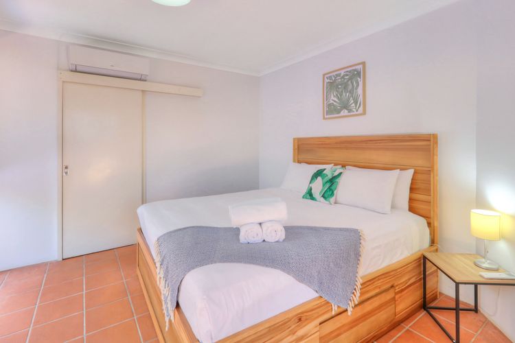 The Beach House at Arthur Bay