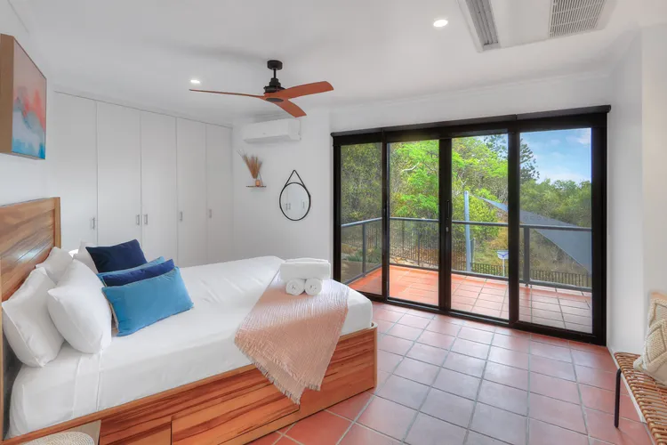 The Beach House at Arthur Bay