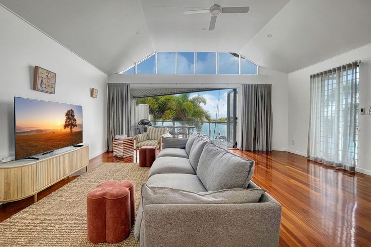 Waters Edge Townhouse 4