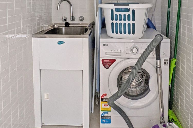 Blue on Blue Apartment 932