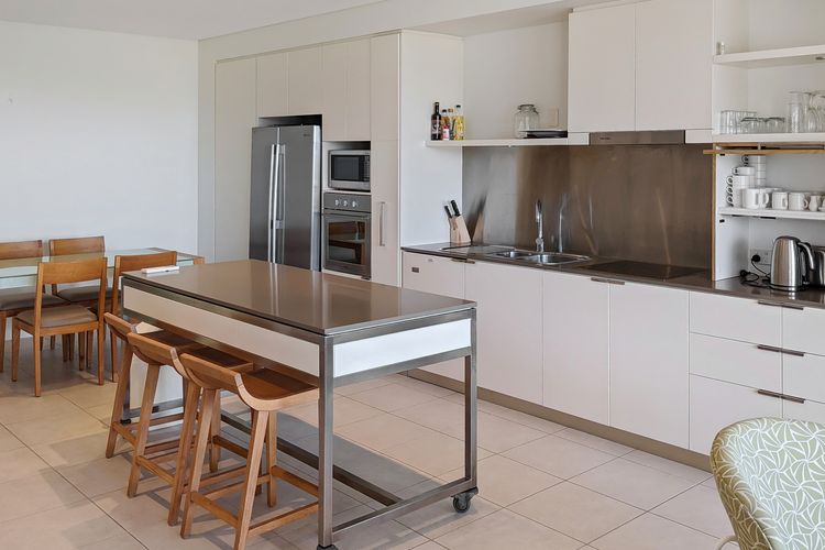 Blue on Blue Apartment 932