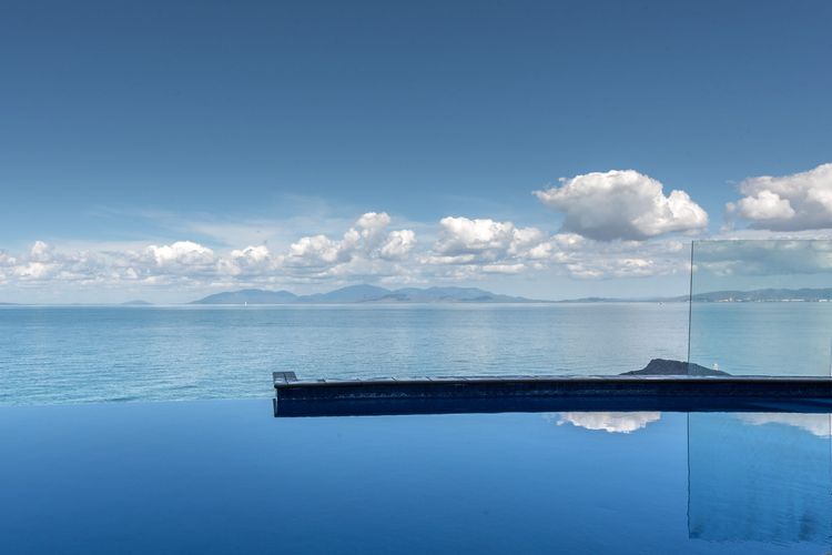 1 Bright Point Apartment 4501 - Infinity Pool