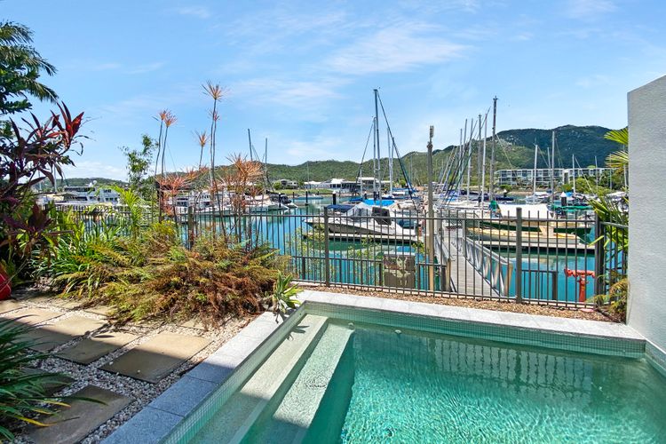 Blue on Blue Apartment 316