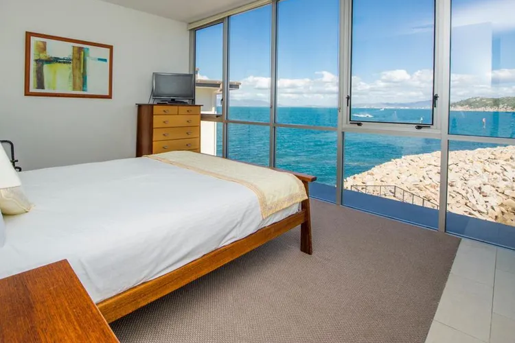 1 Bright Point Apartment 3303