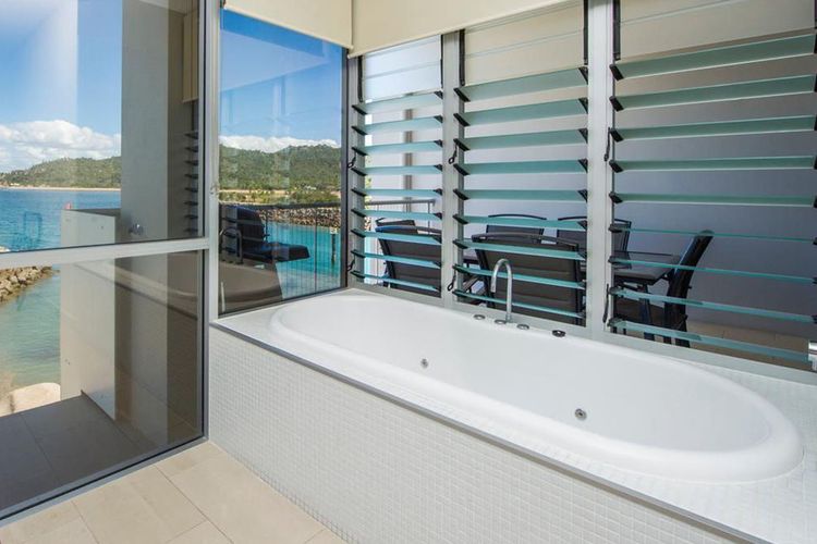 1 Bright Point Apartment 3303