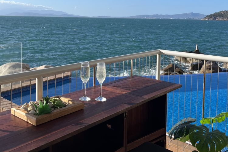 1 Bright Point Apartment 4104