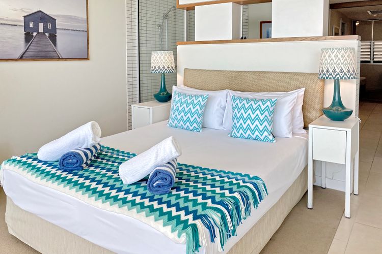 1 Bright Point Apartment 4203