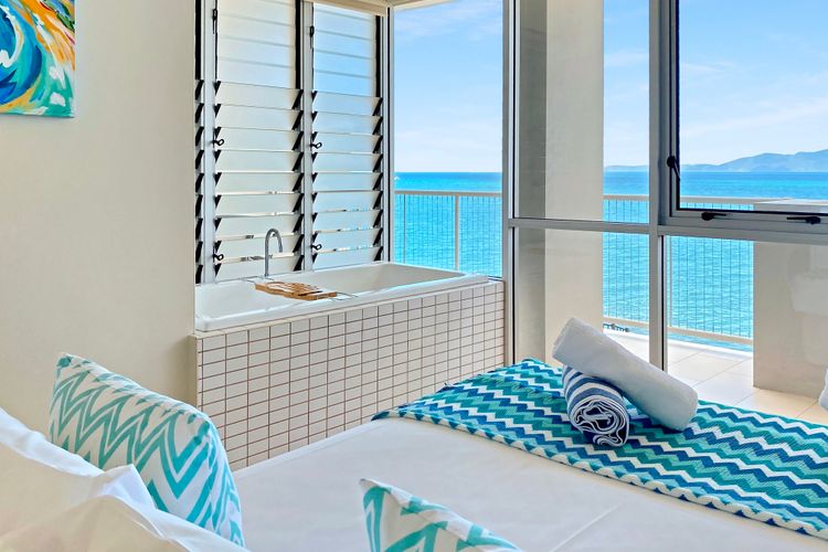 1 Bright Point Apartment 4203