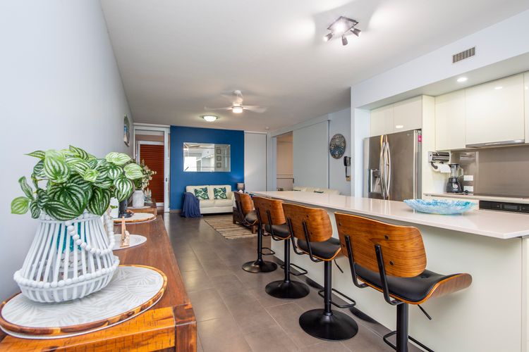 1 Bright Point Apartment 4105