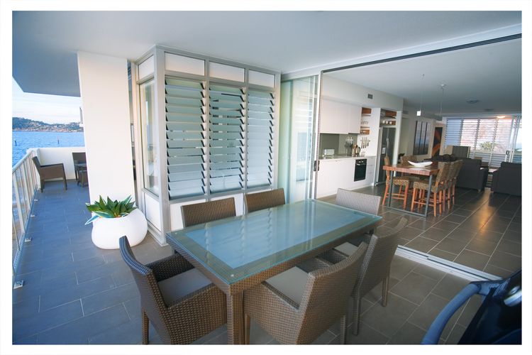 1 Bright Point Apartment 5201 - Balcony