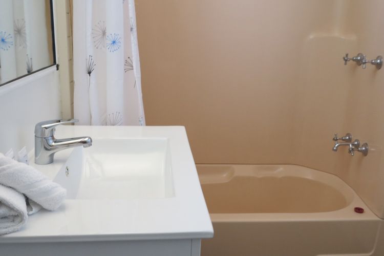 Picnic Bay Chalet Unit 2