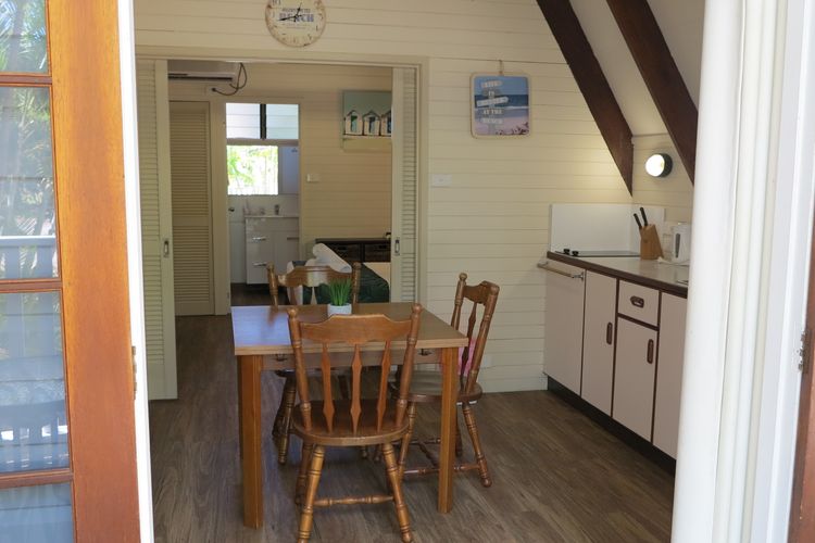 Picnic Bay Chalet Unit 2