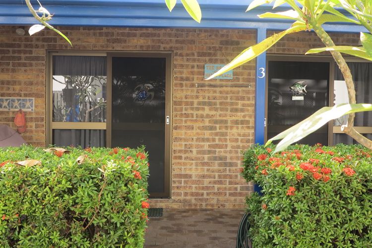 Magnetic Shores Unit 3