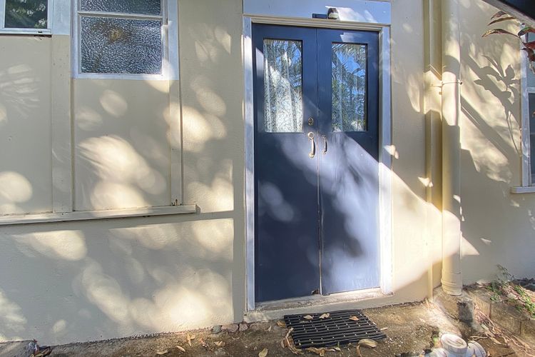 The Captain’s Manor on Cook 9