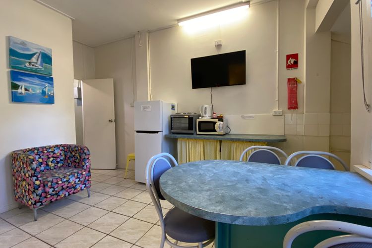 The Captain’s Manor on Cook 9