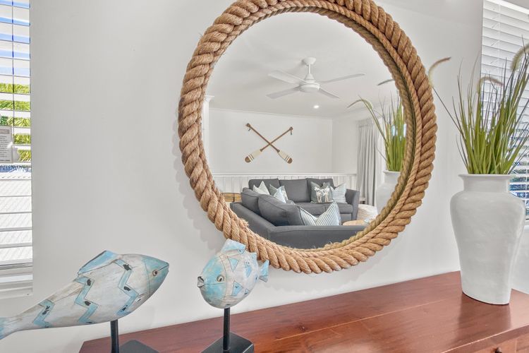 Sails on Horseshoe Apartment 4