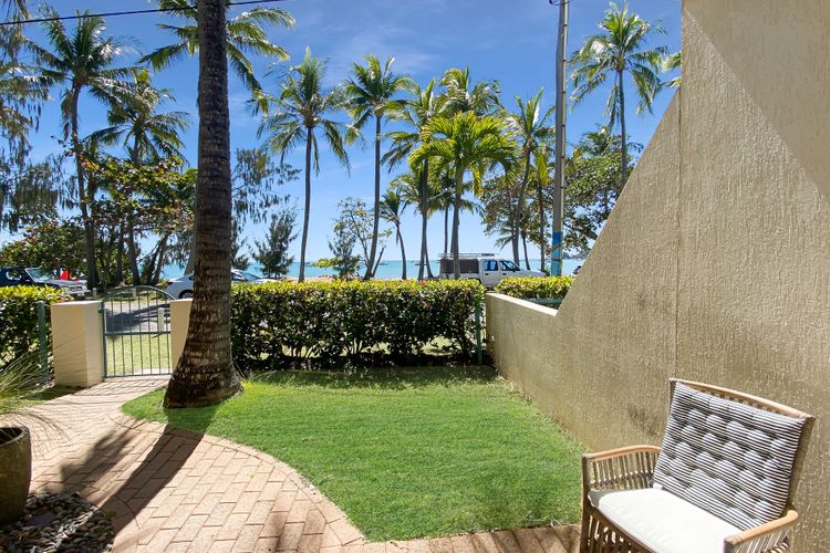 Sails on Horseshoe Apartment 5