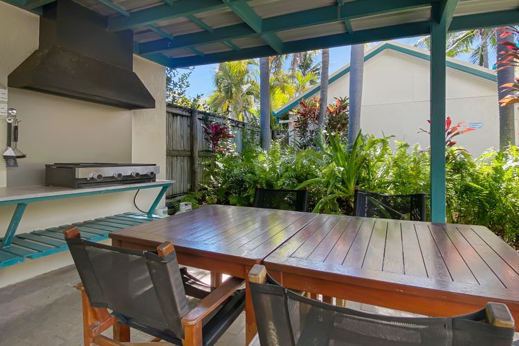 Sails on Horseshoe Apartment 5