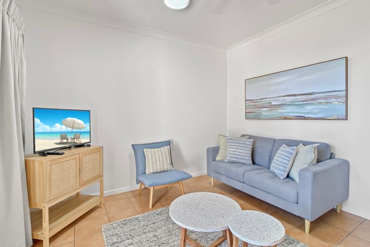 Sails on Horseshoe Apartment 5