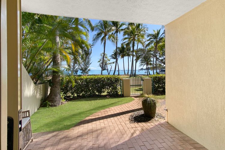 Sails on Horseshoe Apartment 6