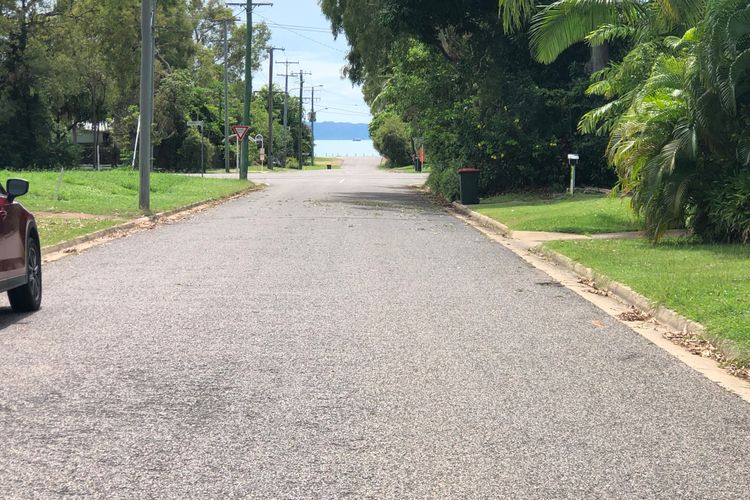 200 meters to the beach