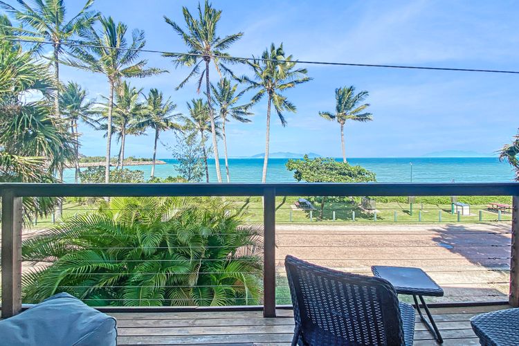 Beachside Palms Unit 1