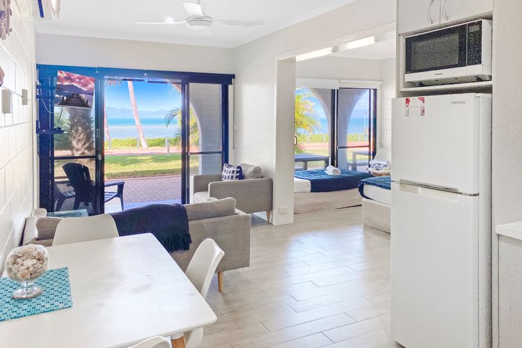 Beachside Palms Unit 4