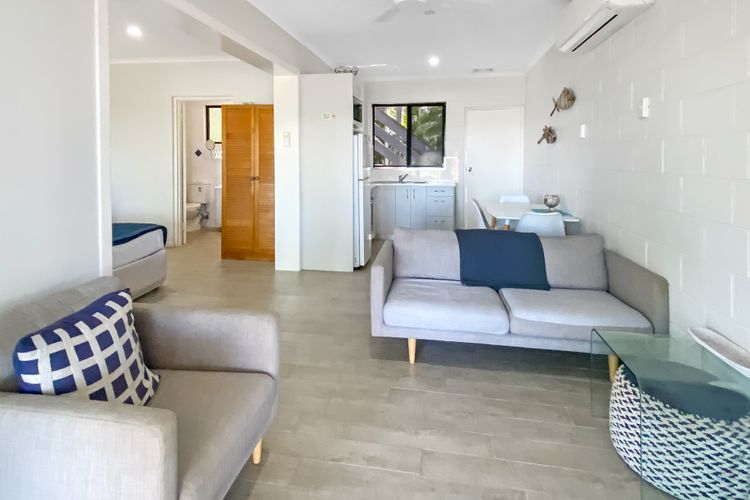 Beachside Palms Unit 4