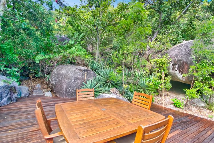 Absolute Beachfront Master