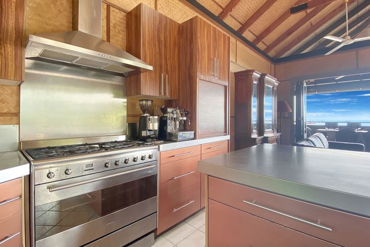 Absolute Beachfront Master