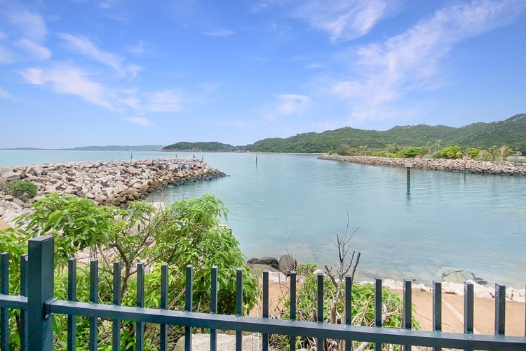 1 Bright Point Townhouse 3103