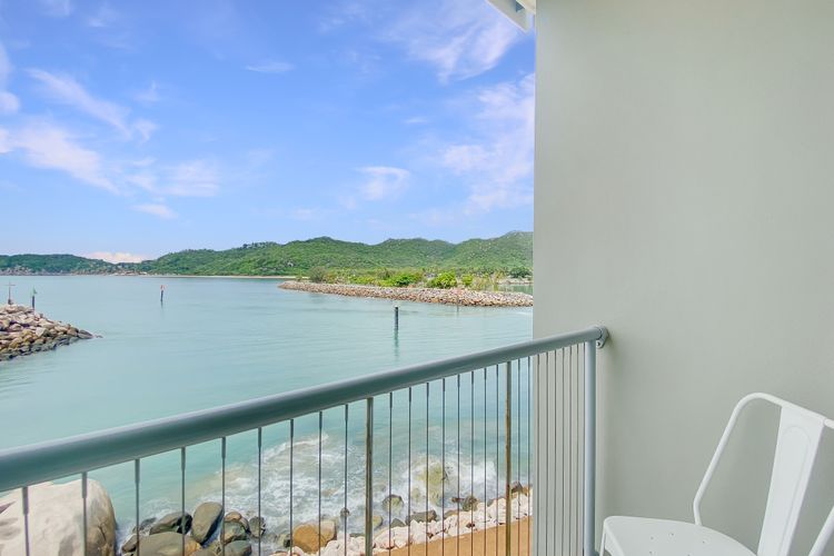 1 Bright Point Townhouse 3103