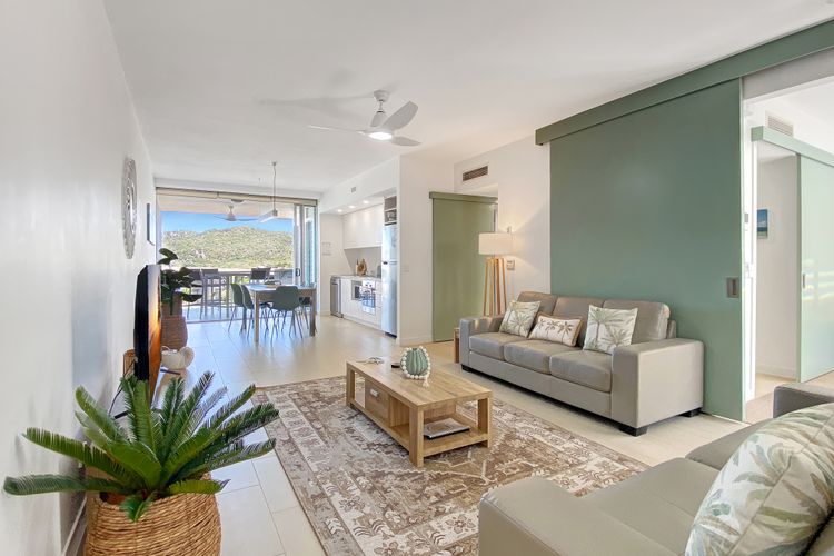 1 Bright Point Apartment 1407