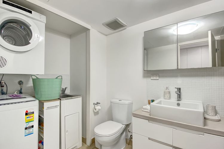 1 Bright Point Apartment 1407