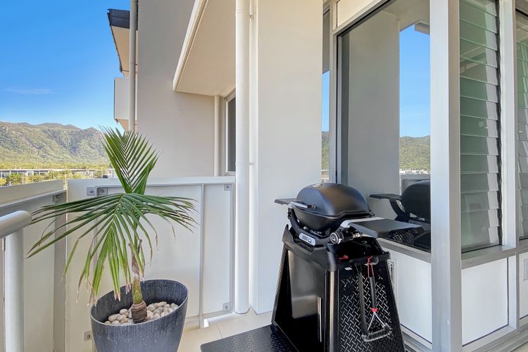 1 Bright Point Apartment 1407