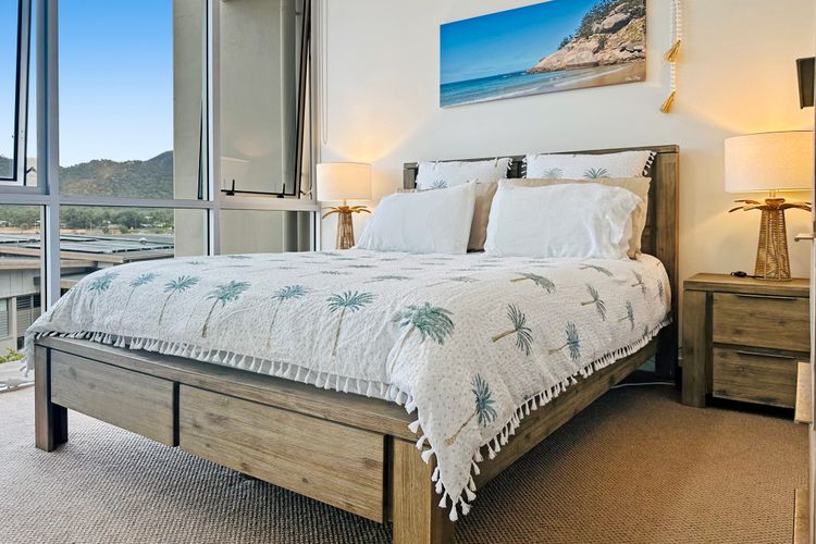 1 Bright Point Apartment 1407