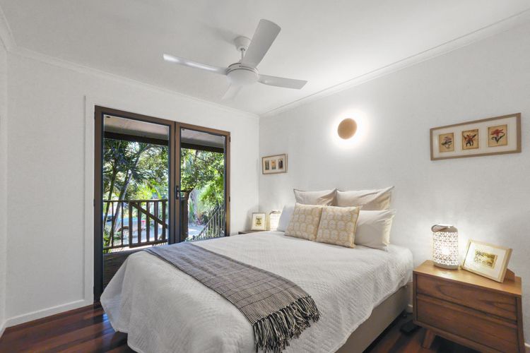 Kingfisher on Mandalay