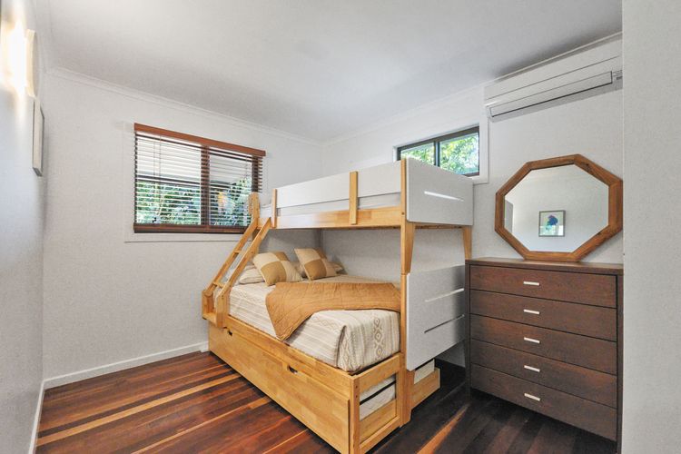 Kingfisher on Mandalay