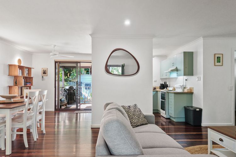 Kingfisher on Mandalay